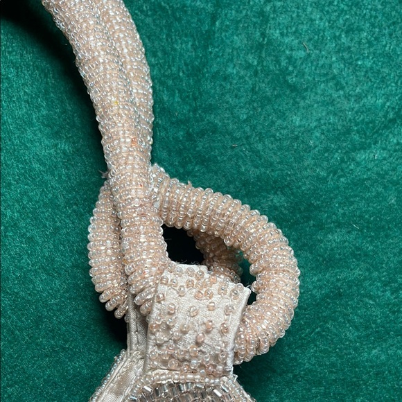 Viral TJ Maxx/Marshalls India Beaded Strawberry Embellished Tote Bag - Picture 3 of 3